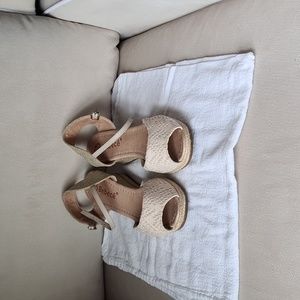 Women's wedge sandals Size 6